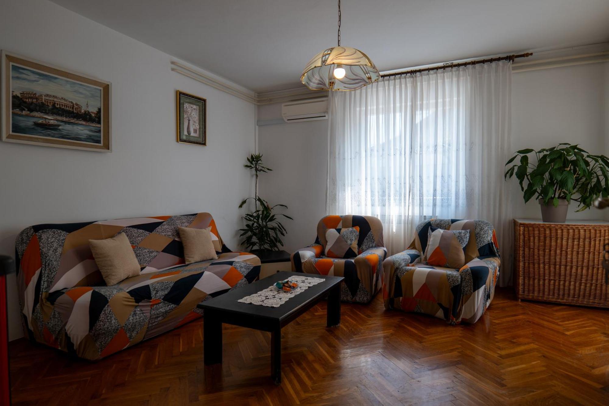Irena'S Place A2 Ровінь Екстер'єр фото