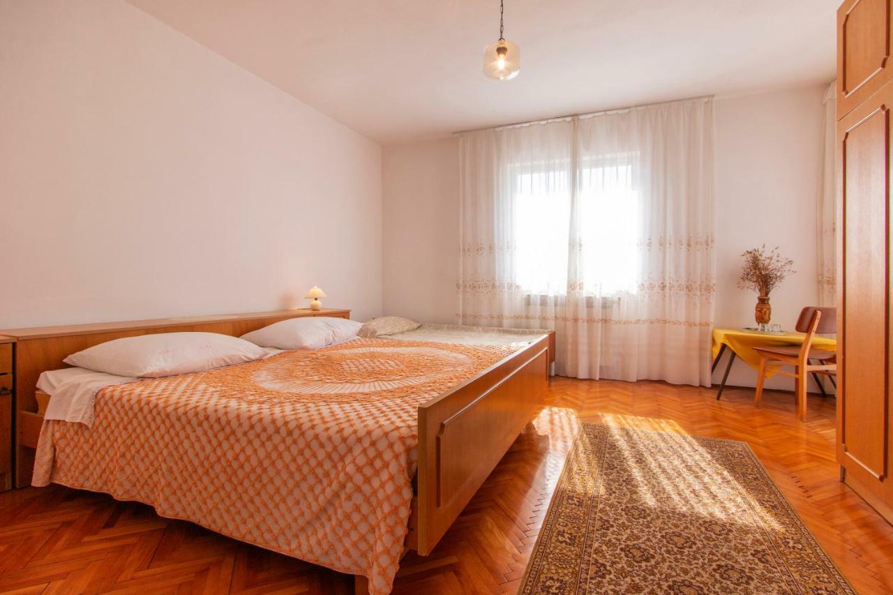Irena'S Place A2 Ровінь Екстер'єр фото