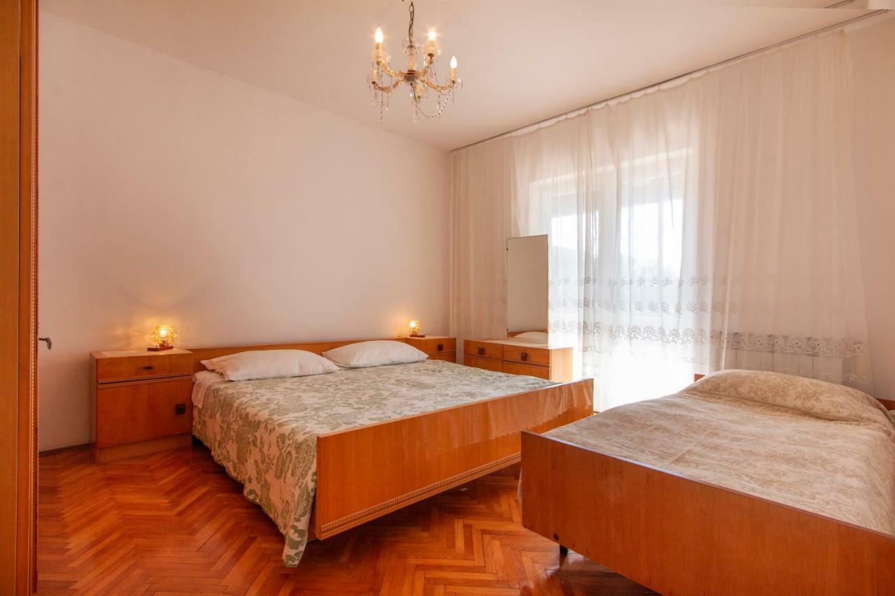 Irena'S Place A2 Ровінь Екстер'єр фото